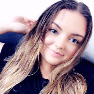 Meet your Posher, Natalia